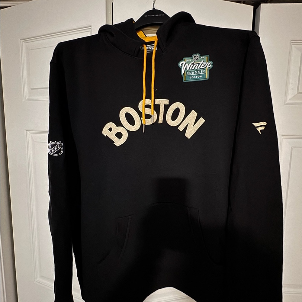 Fanatics Boston Bruins Fenway Winter Classic 2023 Men’s Hooded Sweatshirt